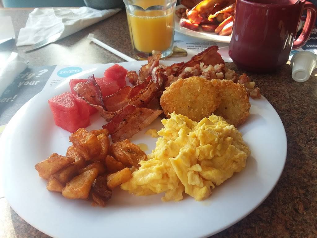 Governors Restaurant & Bakery | restaurant | 376 Main St, Waterville, ME 04901, USA | 2078720677 OR +1 207-872-0677