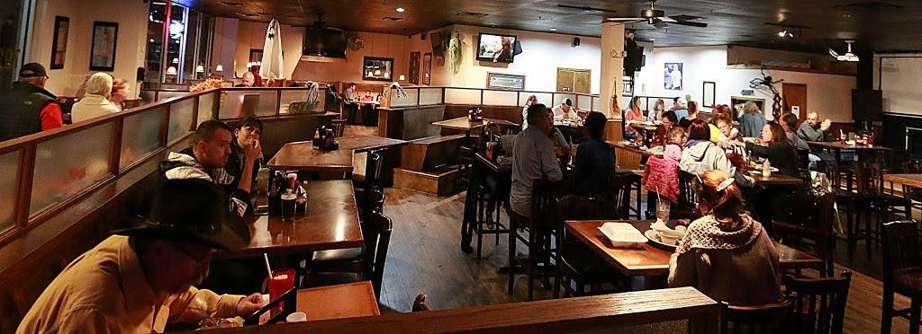 Sidelines Grill | restaurant | 232 Hutton Pl #101, Ashland City, TN 37015, USA | 6157926800 OR +1 615-792-6800