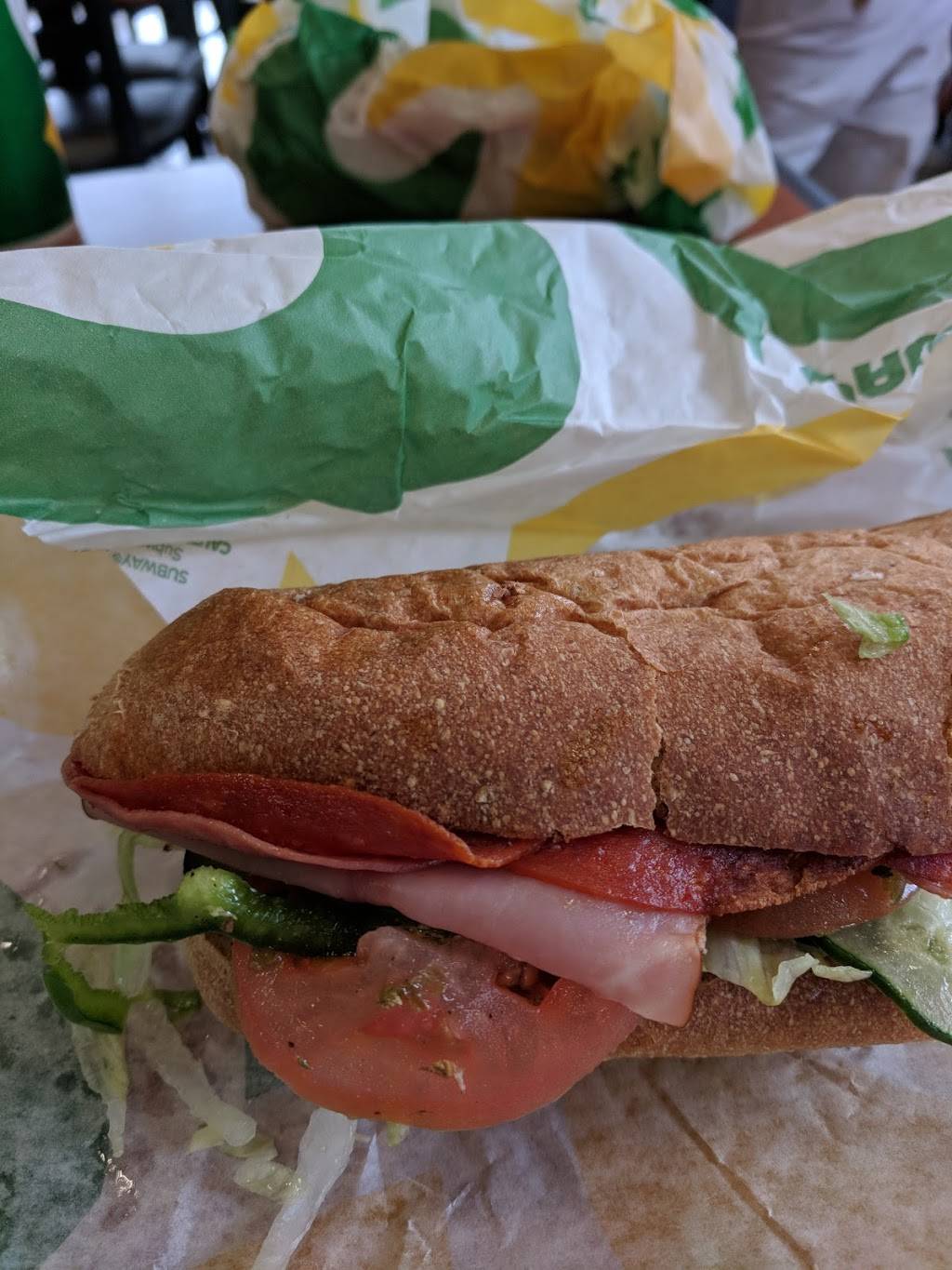 Subway | restaurant | 2201 Augusta Rd, West Columbia, SC 29169, USA | 8037914118 OR +1 803-791-4118