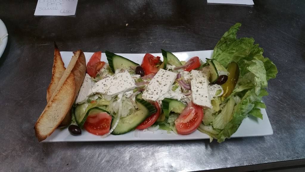 Milano | restaurant | 35 Rue Saint Joseph, Gracefield, QC J0X 1W0, Canada | 8194632460 OR +1 819-463-2460