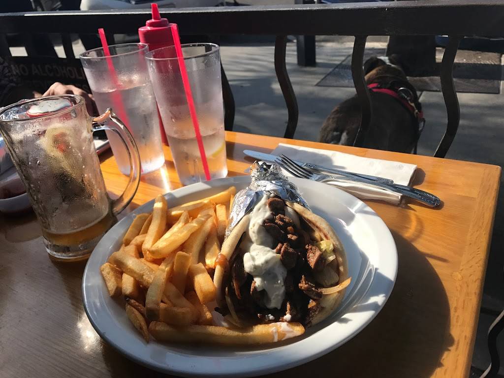 Coachs Mediterranean Grill & Bar | restaurant | 200 Main St #105, Huntington Beach, CA 92648, USA | 7149692233 OR +1 714-969-2233