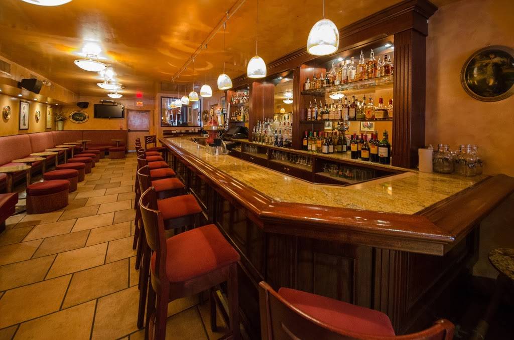 The Cafe | restaurant | 2011 Walnut St, Philadelphia, PA 19103, USA | 2155450907 OR +1 215-545-0907