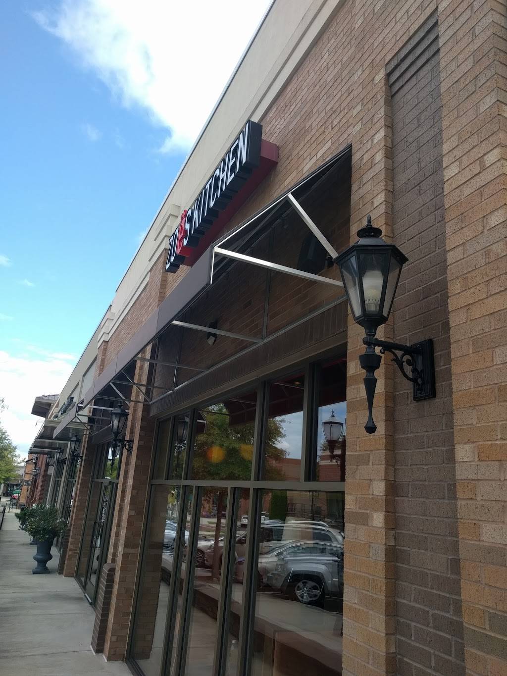 Zoës Kitchen | restaurant | 9848 Rea Rd Ste G, Charlotte, NC 28277, USA | 7045442124 OR +1 704-544-2124