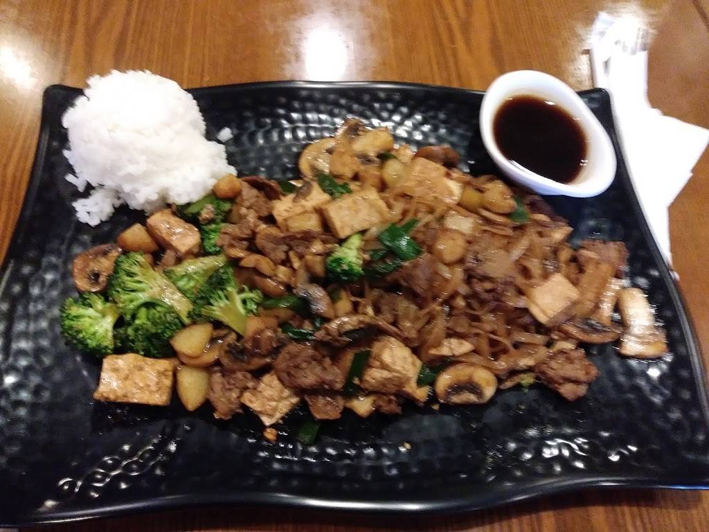 Wok On Fire | restaurant | 5500 Olympic Dr A-109, Gig Harbor, WA 98335, USA | 2533583071 OR +1 253-358-3071