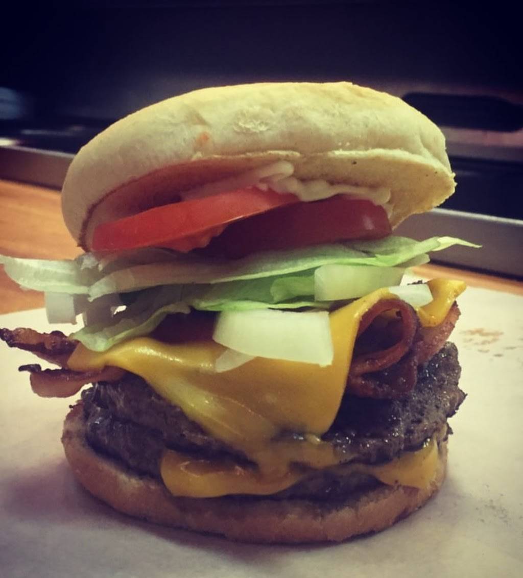 Bellepros | restaurant | 7737 Rue Hochelaga, Montréal, QC H1L 2K6, Canada | 5143517335 OR +1 514-351-7335