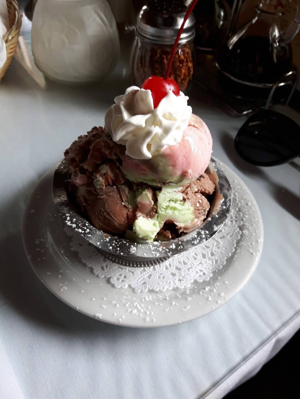 Cantalinis Salerno Beach Restaurant | restaurant | 7659, 193 Culver Blvd, Playa Del Rey, CA 90293, USA | 3108210018 OR +1 310-821-0018