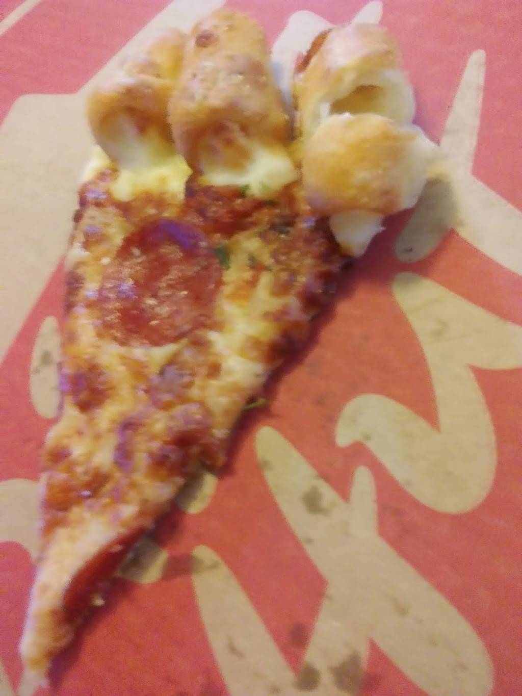 Pizza Hut | meal takeaway | 155 Hope St, Fall River, MA 02721, USA | 5085675673 OR +1 508-567-5673