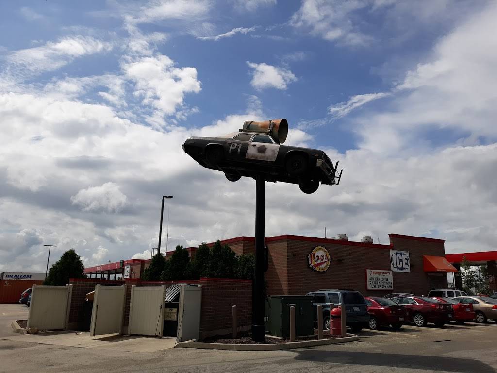 Pilot Travel Center | restaurant | 40 E Laraway Rd, Joliet, IL 60433, USA | 8157261634 OR +1 815-726-1634