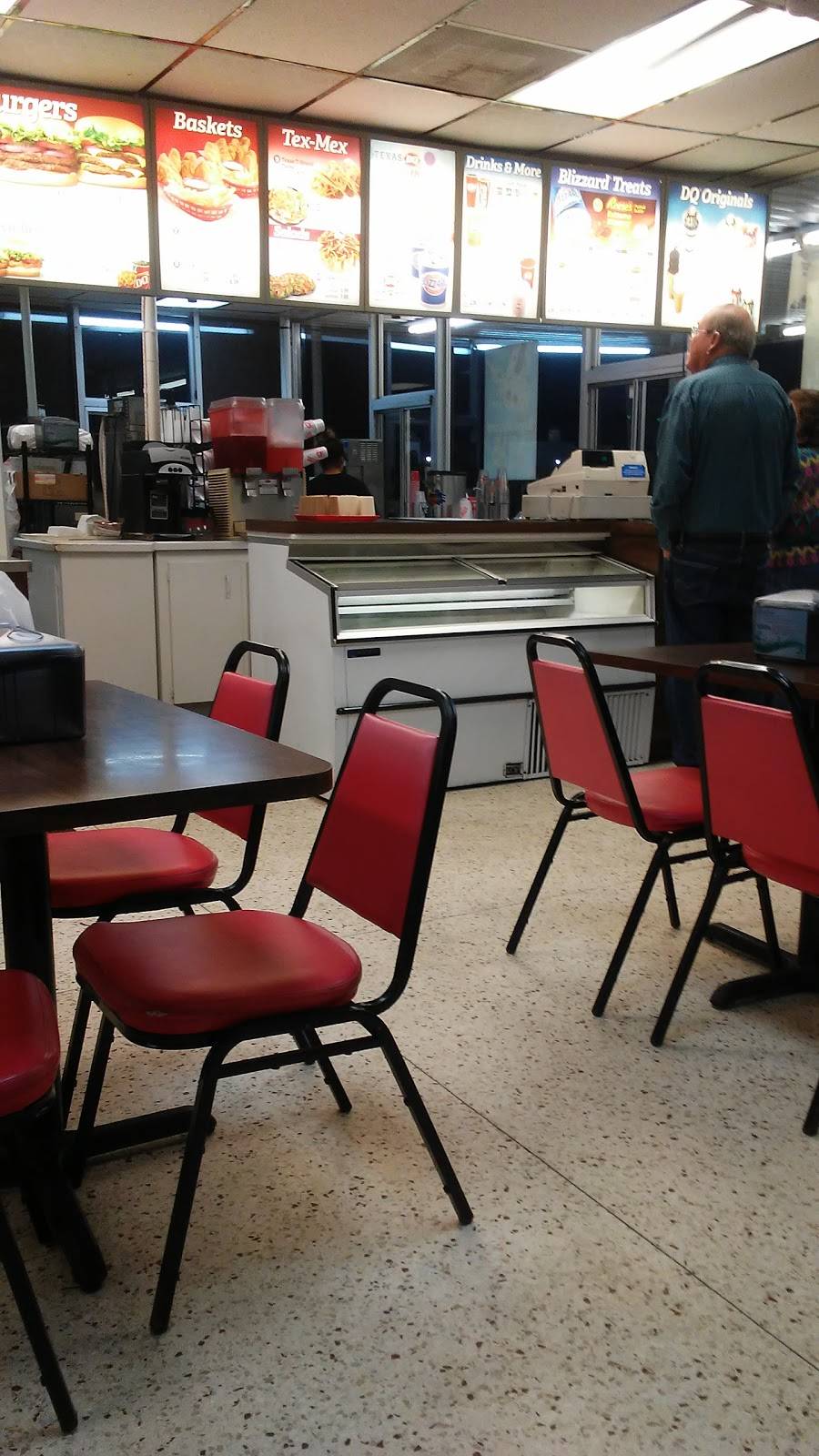 Dairy Queen | restaurant | 301 7th St, Bay City, TX 77414, USA | 9792459101 OR +1 979-245-9101