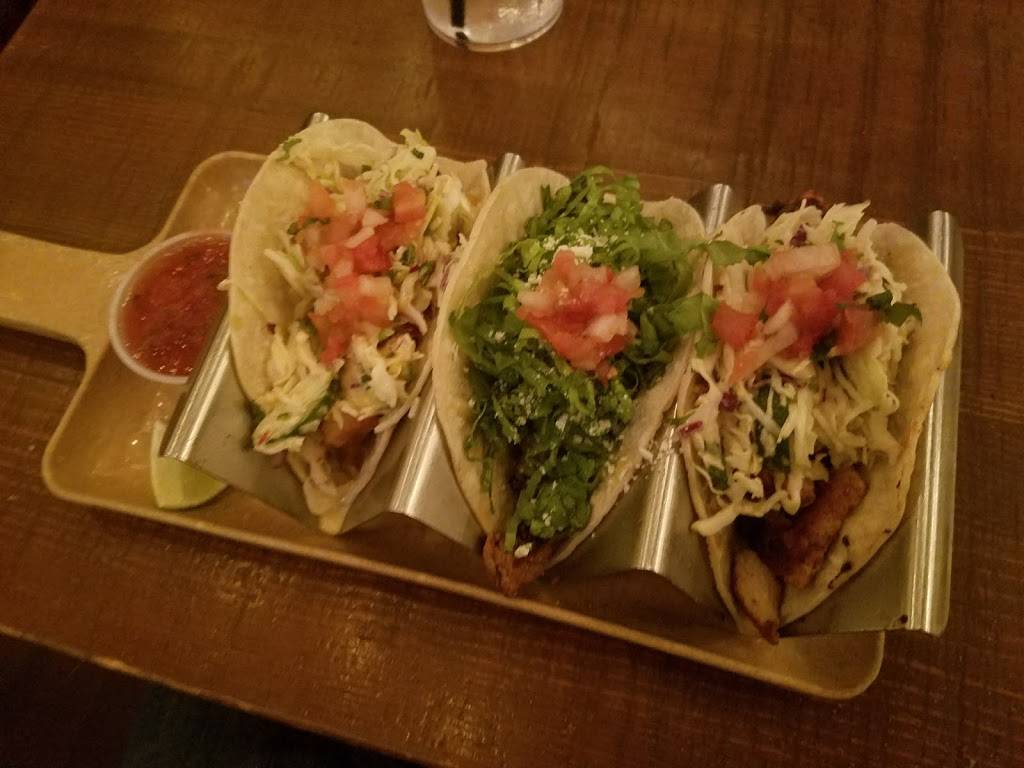 Billys Inn | restaurant | 4403 Lowell Blvd, Denver, CO 80211, USA | 3034559733 OR +1 303-455-9733