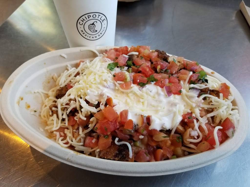 Chipotle Mexican Grill | restaurant | 935 Broadbeck Dr Ste C, Thousand Oaks, CA 91320, USA | 8054993561 OR +1 805-499-3561