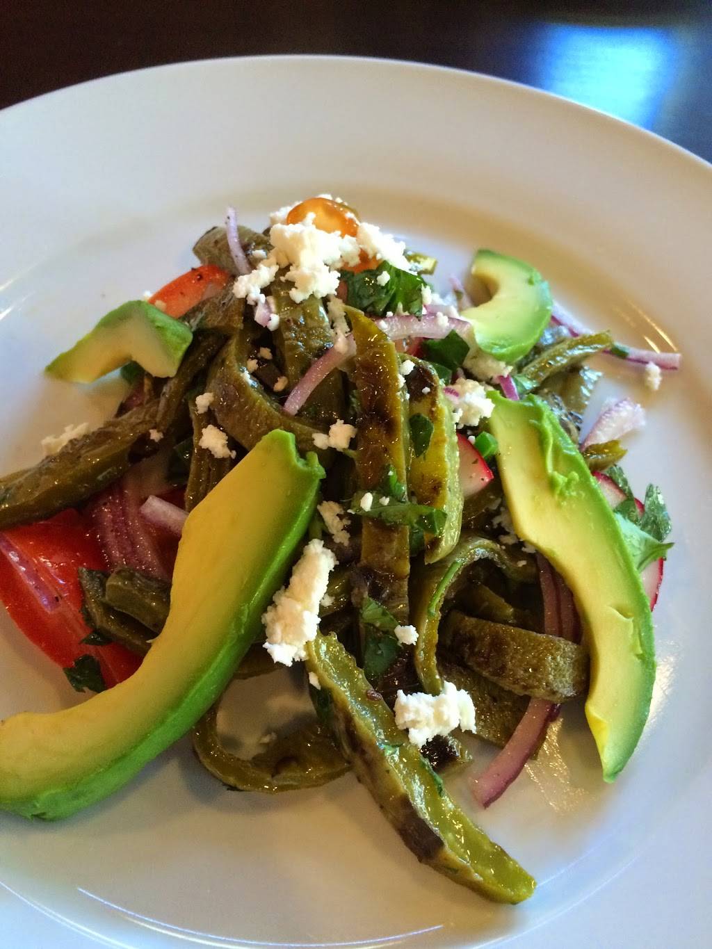 Casa Lola Kitchen de Mexico | restaurant | 16325 SW Barrows Rd #100, Beaverton, OR 97007, USA | 5035678131 OR +1 503-567-8131