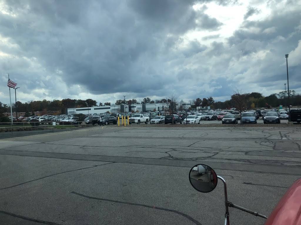 Great Lakes Cheese Co Inc | restaurant | 17825 Great Lakes Pkwy, Hiram, OH 44234, USA | 4408342500 OR +1 440-834-2500