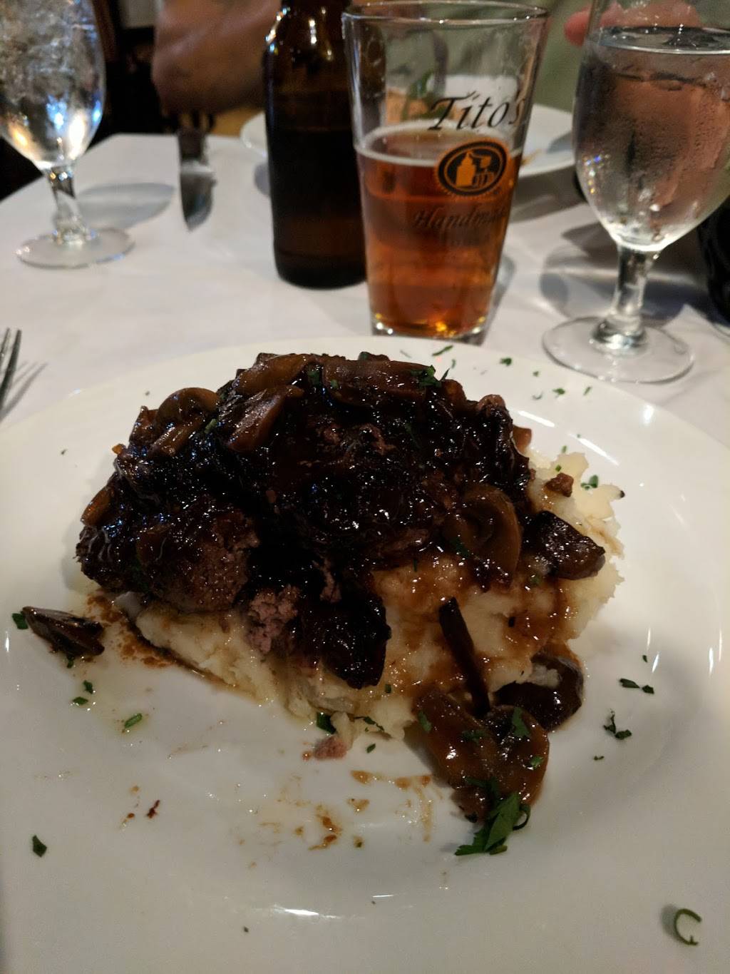 Chubbys Steakhouse | restaurant | 239 Monmouth St, Gloucester City, NJ 08030, USA | 8564562482 OR +1 856-456-2482