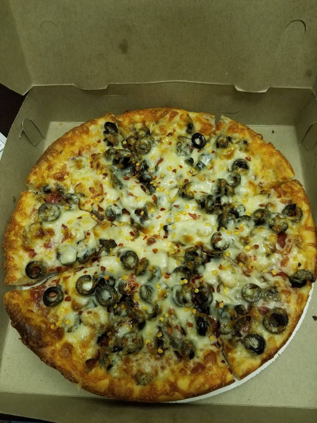 Steves House of Pizza | restaurant | 30 Shawsheen Ave # 12, Bedford, MA 01730, USA | 7812752419 OR +1 781-275-2419