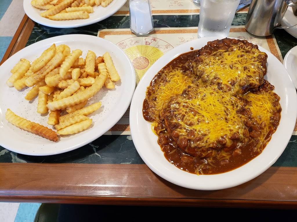 Youngs Restaurant | restaurant | 9413 16th Ave SW, Seattle, WA 98106, USA | 2067623438 OR +1 206-762-3438