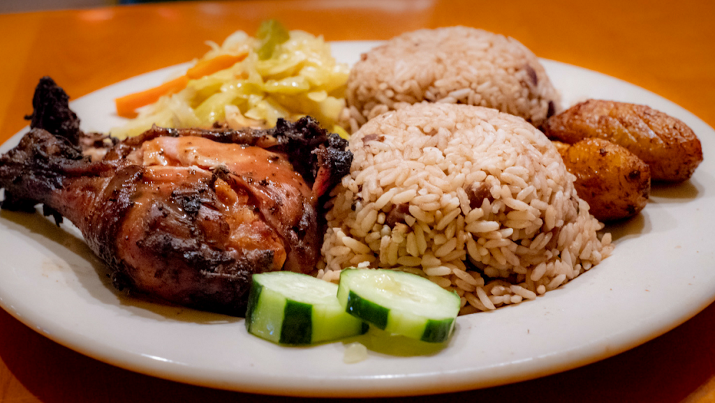 Evelyn & Olive | restaurant | 630 Madison Ave, Memphis, TN 38103, USA | 9017485422 OR +1 901-748-5422