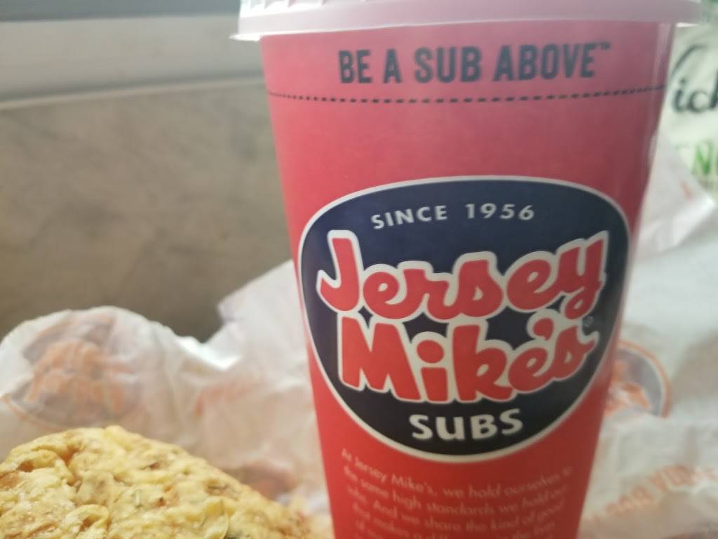 Jersey Mikes Subs | restaurant | 6845 Camino Arroyo Suite 60, Gilroy, CA 95020, USA | 4082167853 OR +1 408-216-7853