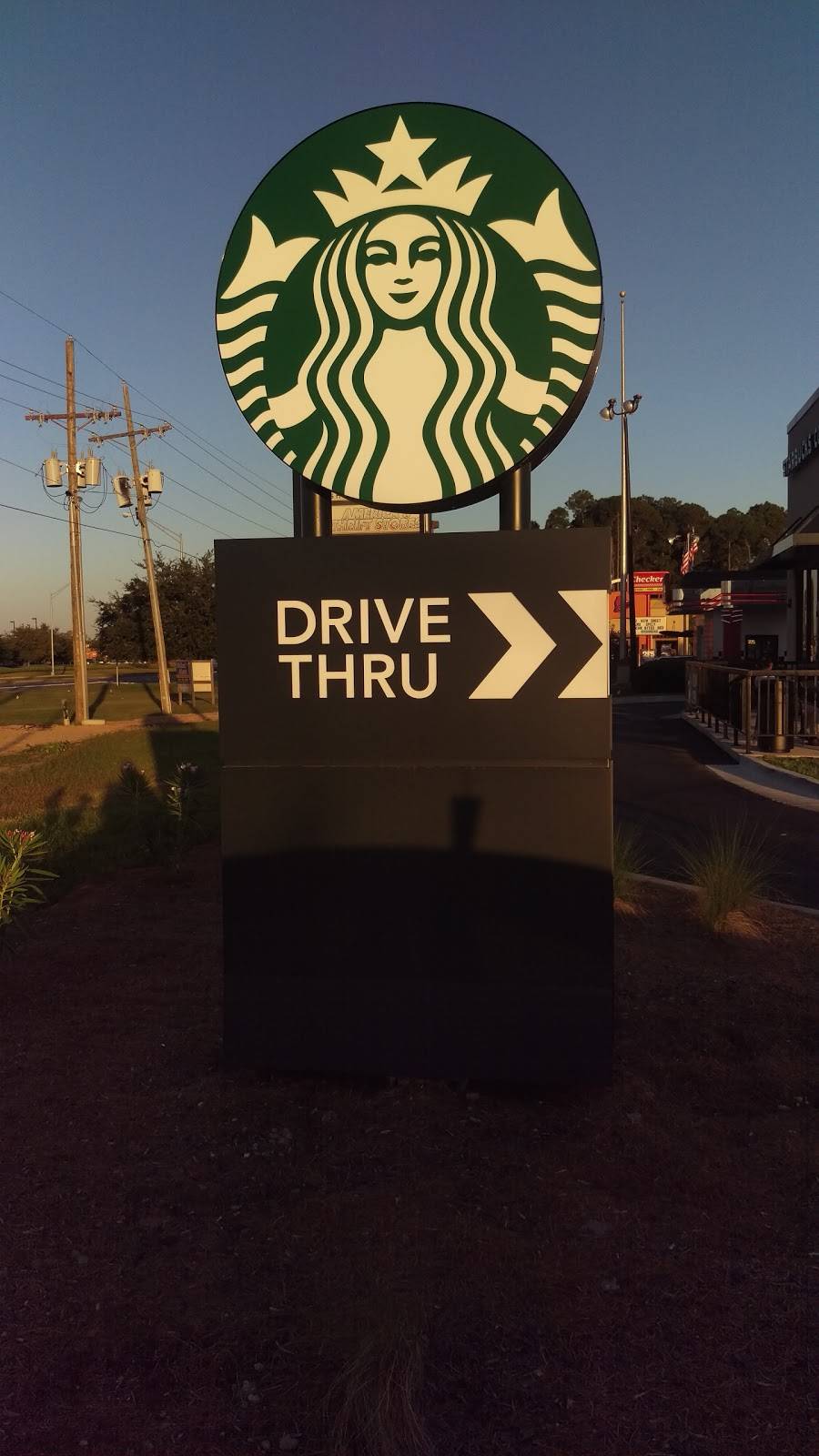 Starbucks | cafe | 3158 Bienville Blvd, Ocean Springs, MS 39564, USA | 2283553386 OR +1 228-355-3386