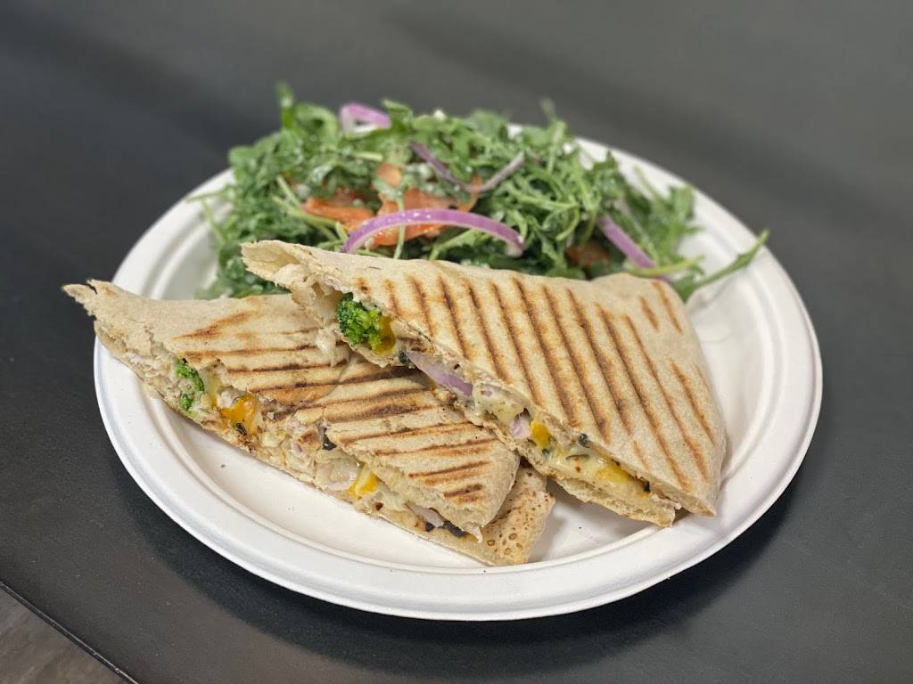 Pizza Exclusive | meal takeaway | 931 W 75th St Suite 119, Naperville, IL 60565, USA | 6308579601 OR +1 630-857-9601