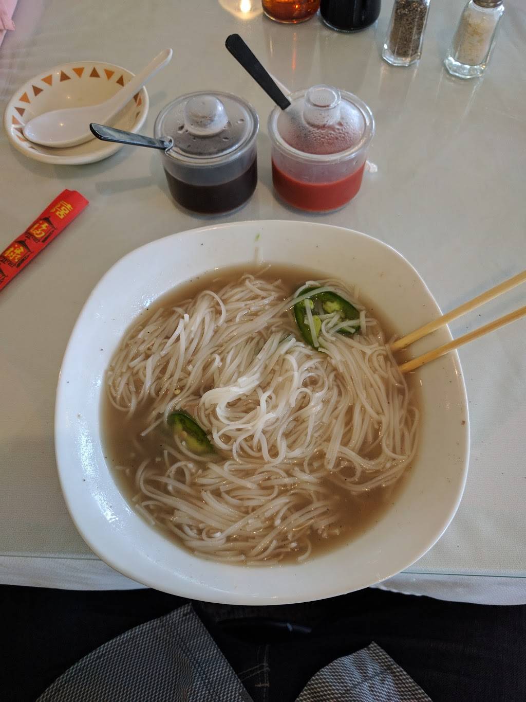 Saigon Bistro | restaurant | 600 S Yonge St # 16B, Ormond Beach, FL 32174, USA | 3866157302 OR +1 386-615-7302