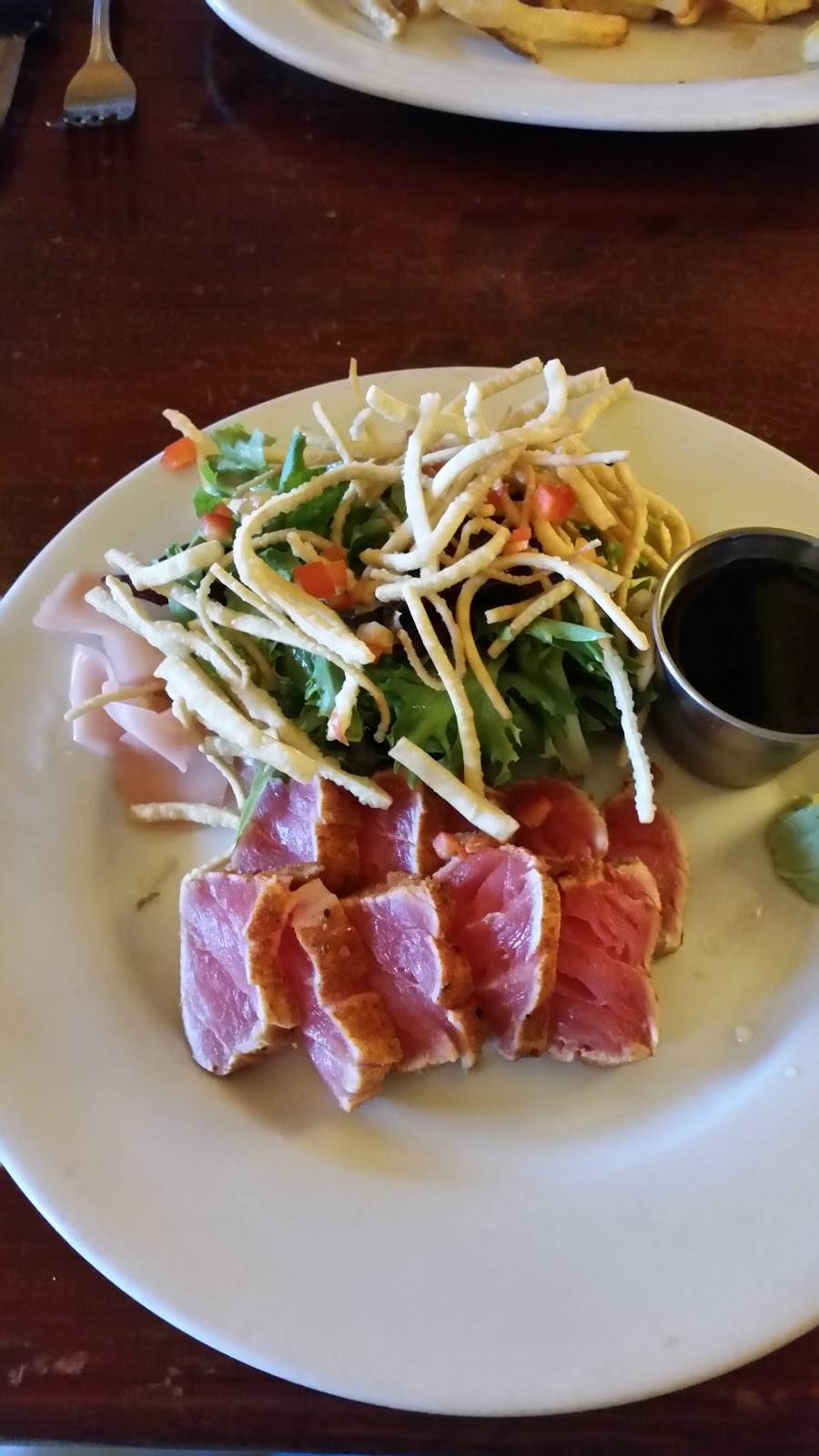 Tahoe Joes | restaurant | 7006 N Cedar Ave, Fresno, CA 93720, USA | 5592999740 OR +1 559-299-9740