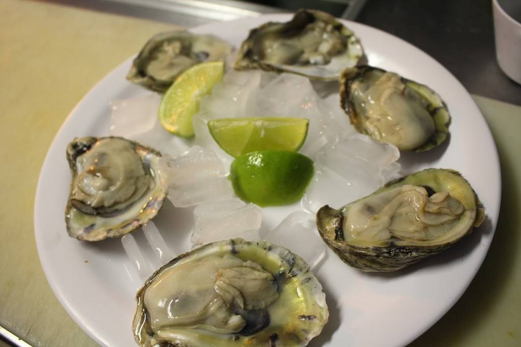 Mar Y Tierra | restaurant | 712 N Eastern Ave, Las Vegas, NV 89101, USA | 7023845151 OR +1 702-384-5151