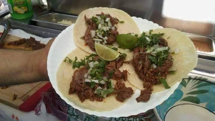 Taco Truck REY de REYES | restaurant | 110 Angelus St, Turlock, CA 95380, USA | 2092410866 OR +1 209-241-0866