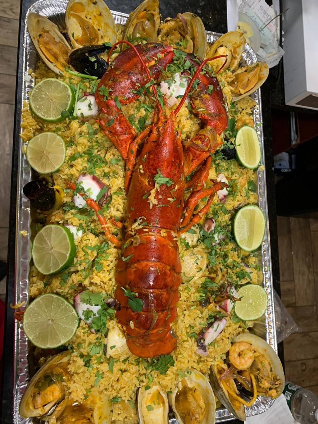 Las Costenitas BBQ Restaurant | restaurant | 167 South St, Newark, NJ 07114, USA | 9739538335 OR +1 973-953-8335