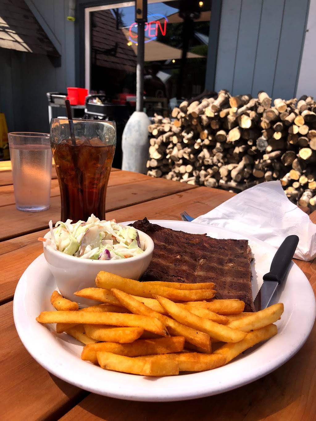 Apple Valley BBQ | restaurant | 4956 Baseline Dr, Mt Hood, OR 97041, USA | 5413523554 OR +1 541-352-3554