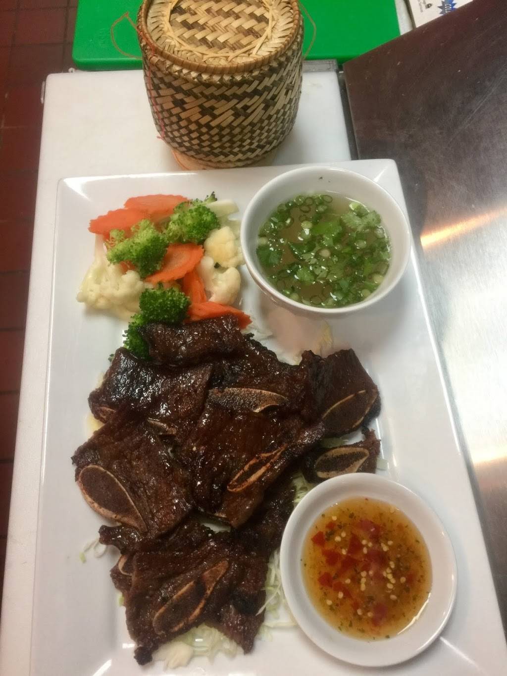 Pho Tommy | restaurant | 171 Muldoon Rd Unit #107, Anchorage, AK 99504, USA | 9079290328 OR +1 907-929-0328