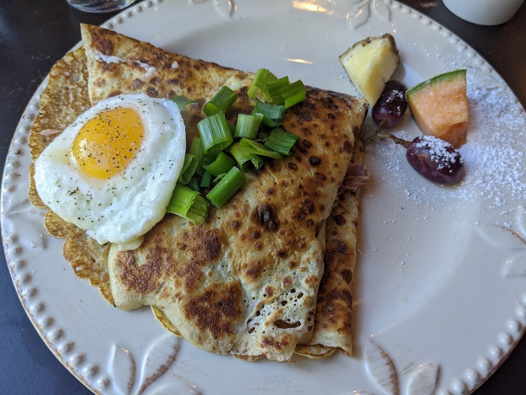 Café Cest La Vie | restaurant | 8 Bella Beach Dr, Depoe Bay, OR 97341, USA | 5417642828 OR +1 541-764-2828