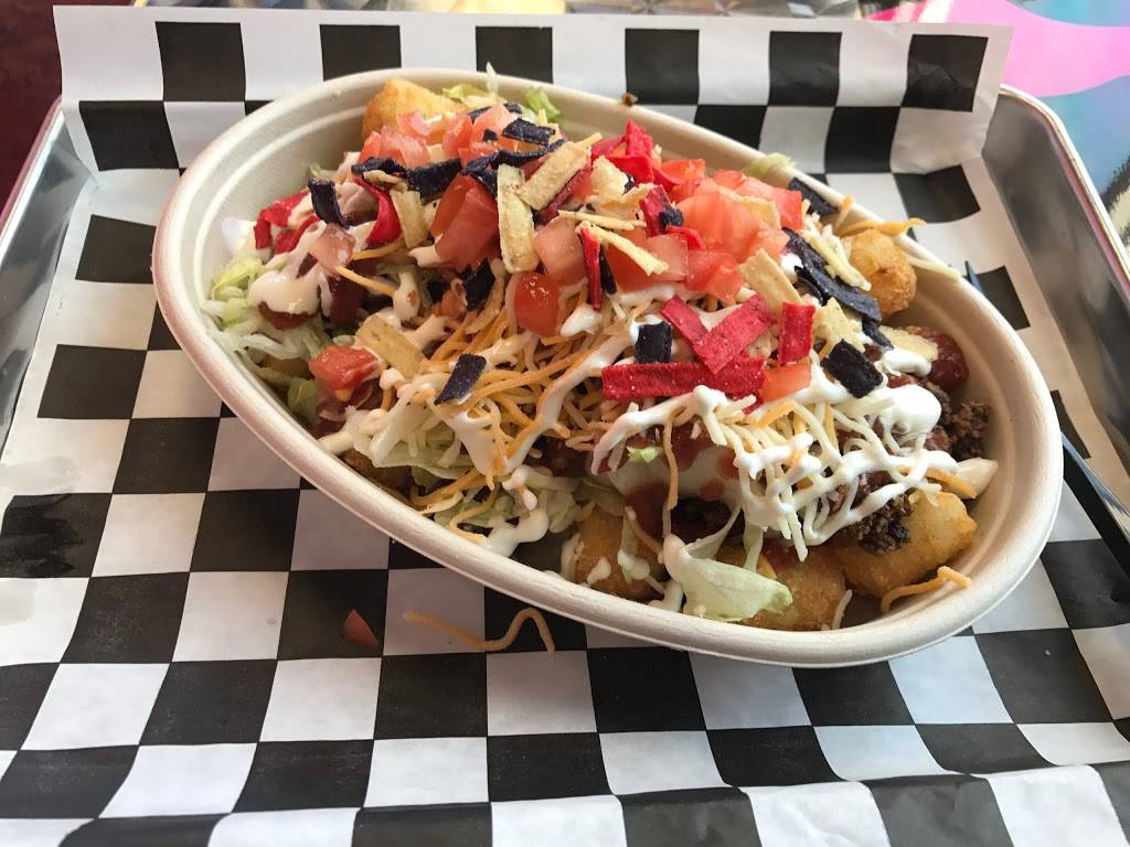 Hott Mess Cafe | restaurant | 6102 S MacDill Ave Suite A, Tampa, FL 33611, USA | 8134000837 OR +1 813-400-0837