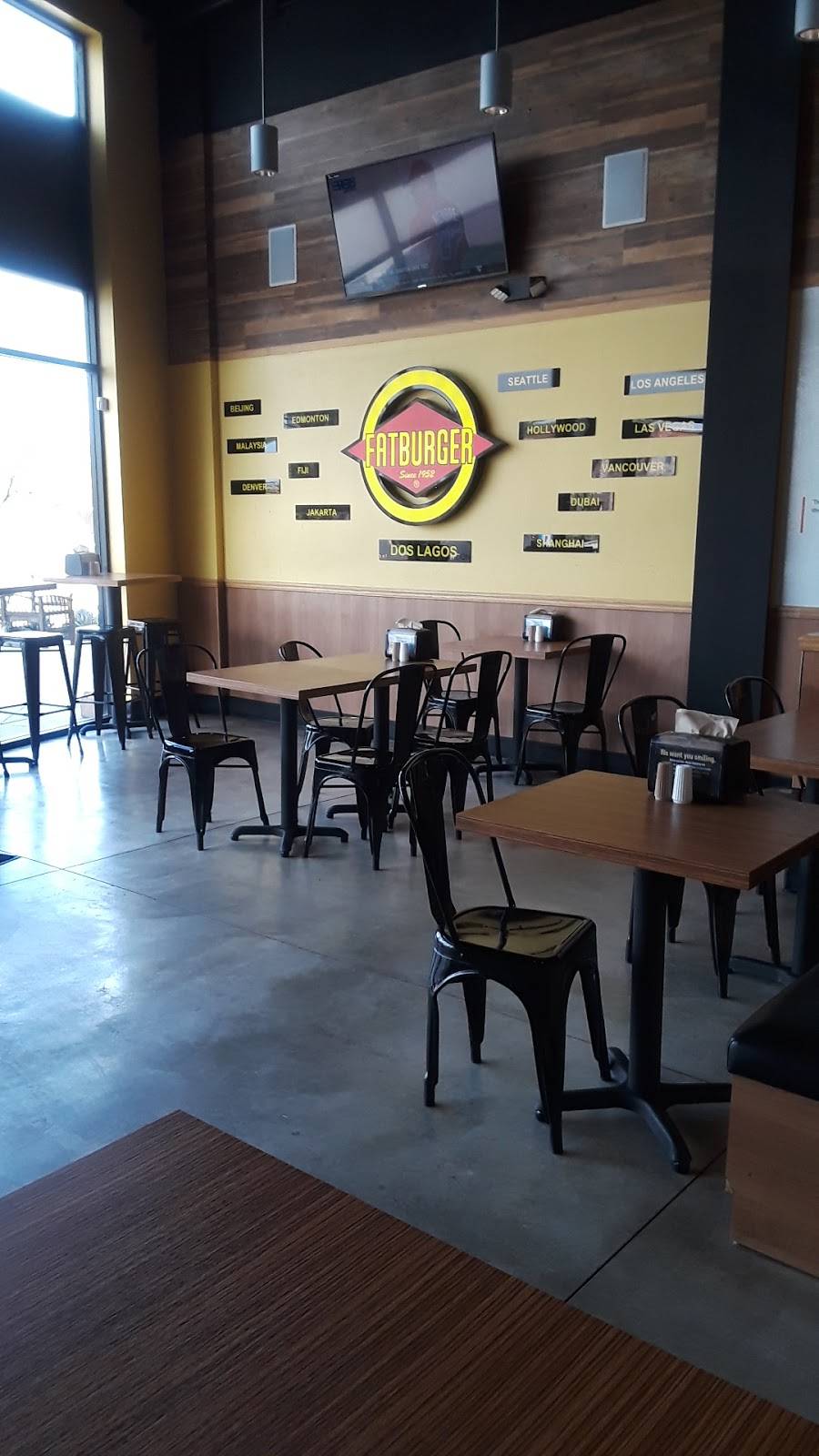 Fatburger & Buffalos | restaurant | 2795 Cabot Dr Suite 6-102, Corona, CA 92883, USA | 9516385950 OR +1 951-638-5950