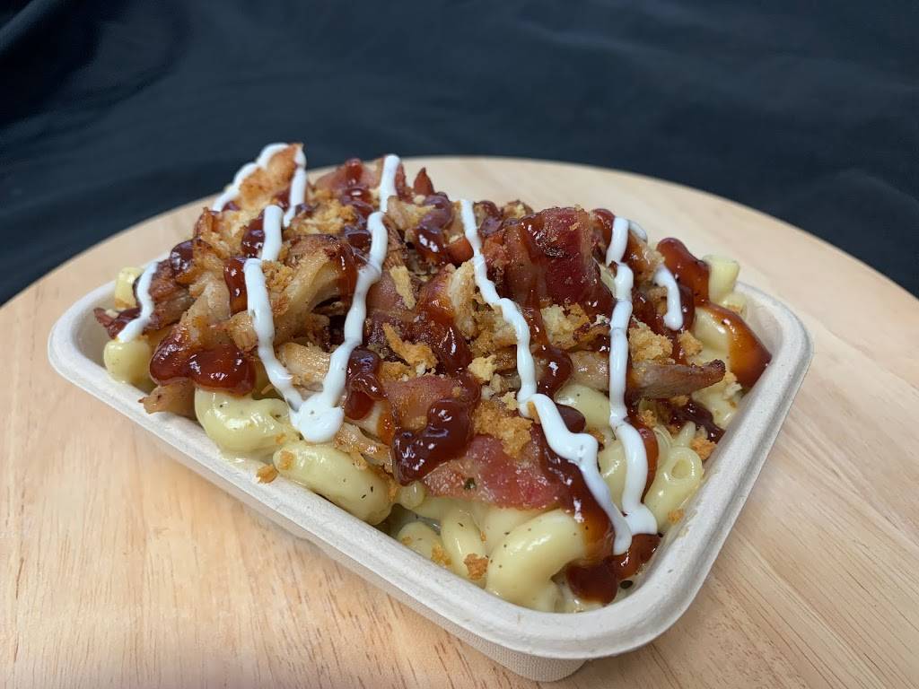 Macarollin | restaurant | 832 Emerson St, Rochester, NY 14613, USA | 5854585788 OR +1 585-458-5788