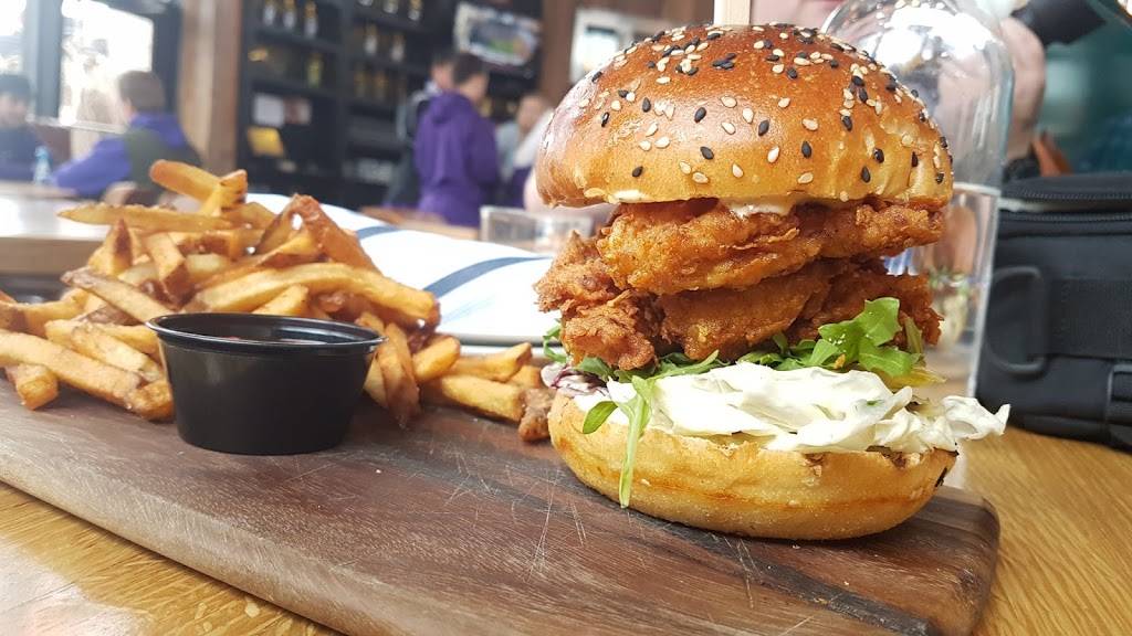 Culaccino Bar + Kitchen | restaurant | 527 Brant St, Burlington, ON L7R 2G6, Canada | 9056354626 OR +1 905-635-4626