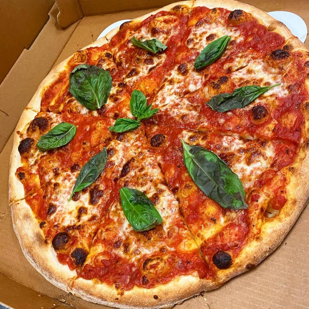 Munchys pizza and wings | meal delivery | 606 S Federal Hwy, Deerfield Beach, FL 33441, USA | 9545316870 OR +1 954-531-6870