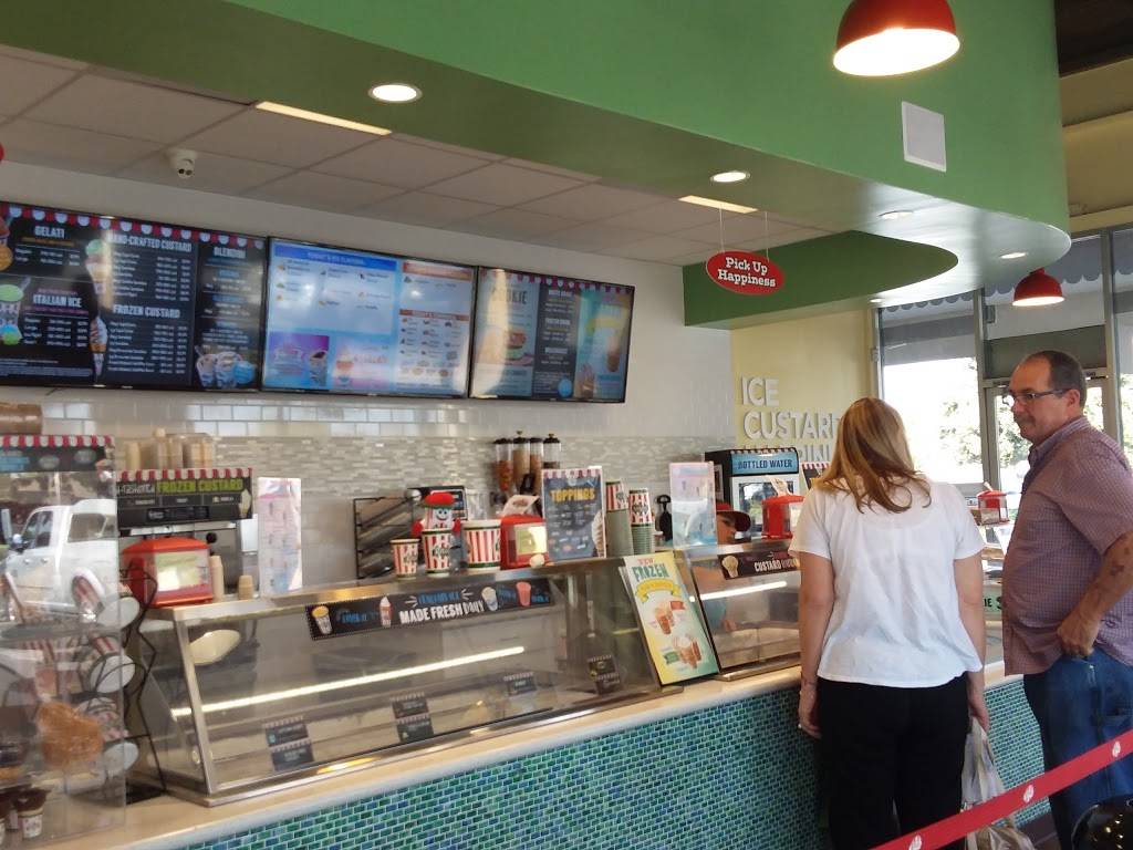 Ritas Italian Ice & Frozen Custard | restaurant | 2001 McHenry Ave, Modesto, CA 95350, USA | 2095695295 OR +1 209-569-5295