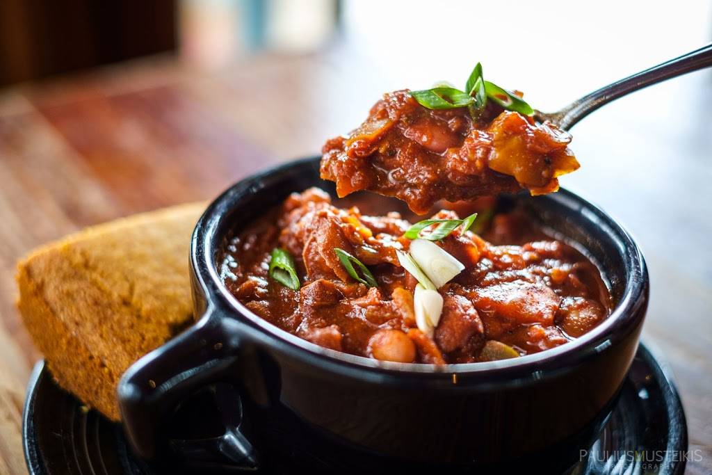 Weary Traveler Freehouse | restaurant | 1201 Williamson St, Madison, WI 53703, USA | 6084426207 OR +1 608-442-6207