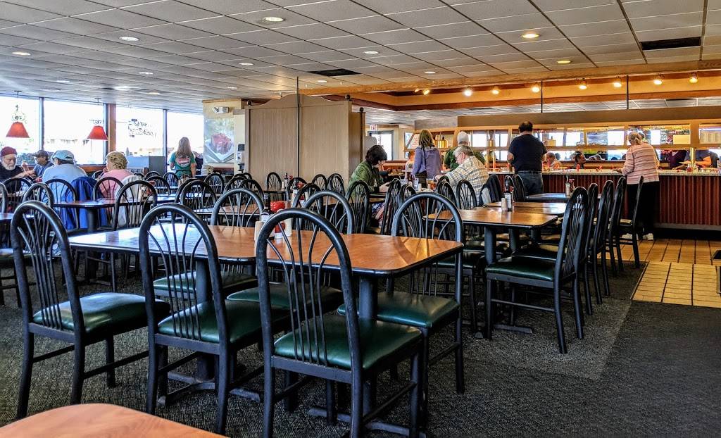 Ponderosa | restaurant | 1919 Lincolnway E, Goshen, IN 46526, USA | 5745333055 OR +1 574-533-3055