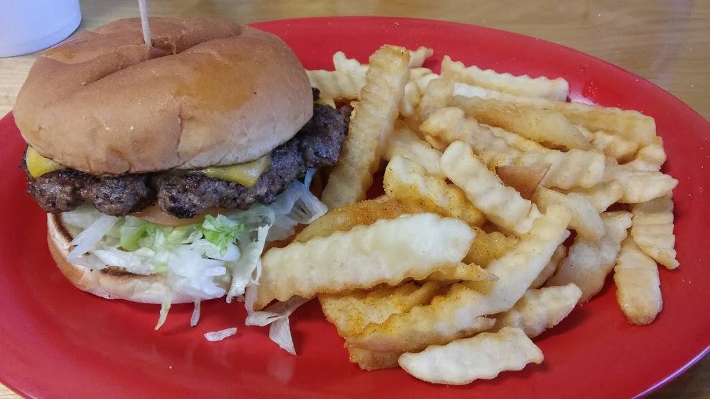 Bevs Burger Café | restaurant | 315 Northeast Santa Fe Boulevard, High Springs, FL 32643, USA | 3864549434 OR +1 386-454-9434