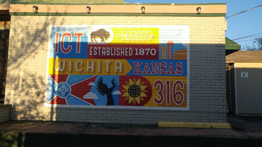 College Hill Deli & Catering | meal takeaway | 3407 E Douglas Ave, Wichita, KS 67218, USA | 3166870202 OR +1 316-687-0202