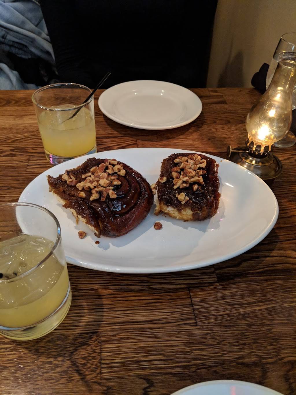 Fig and Barrel | restaurant | 25 W Market St, York, PA 17401, USA | 7178500080 OR +1 717-850-0080