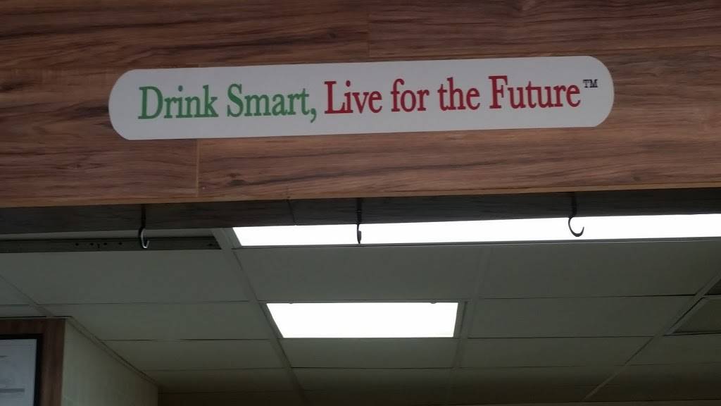 Veghada Juice Bar | restaurant | 5912 Old York Rd, Philadelphia, PA 19141, USA | 2672977018 OR +1 267-297-7018