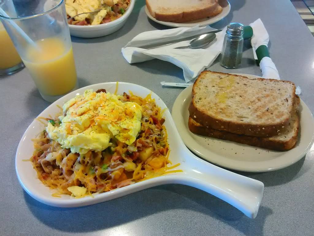 Arts Skillet | restaurant | 8255 Pendleton Pike, Indianapolis, IN 46226, USA | 3176722367 OR +1 317-672-2367