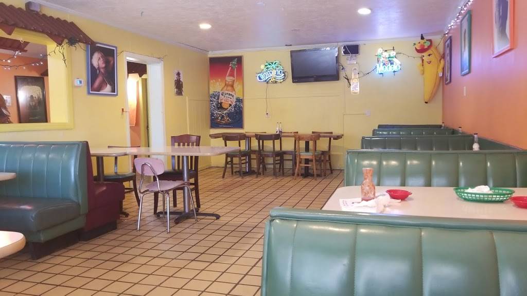 Del Rio | restaurant | 922 N Norwood St, Wallace, NC 28466, USA | 9102859400 OR +1 910-285-9400