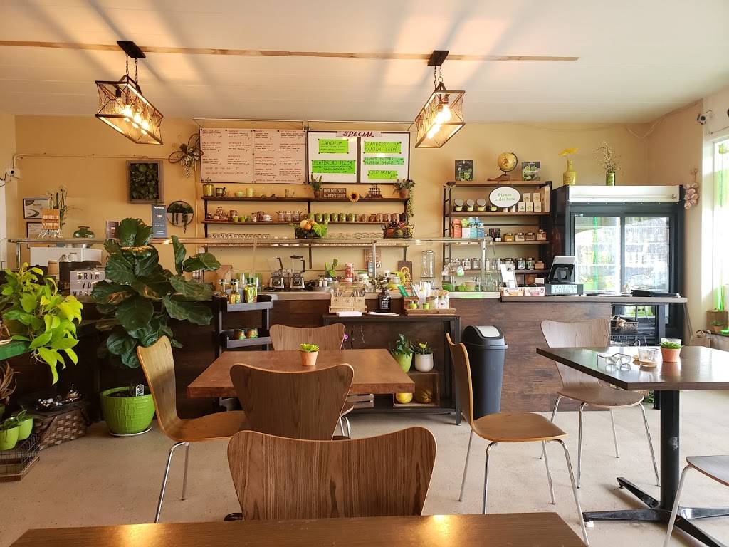 The Green Witch Juice Bar & Cafe | cafe | 2845 Highway Ave, Highland, IN 46322, USA | 2198034444 OR +1 219-803-4444