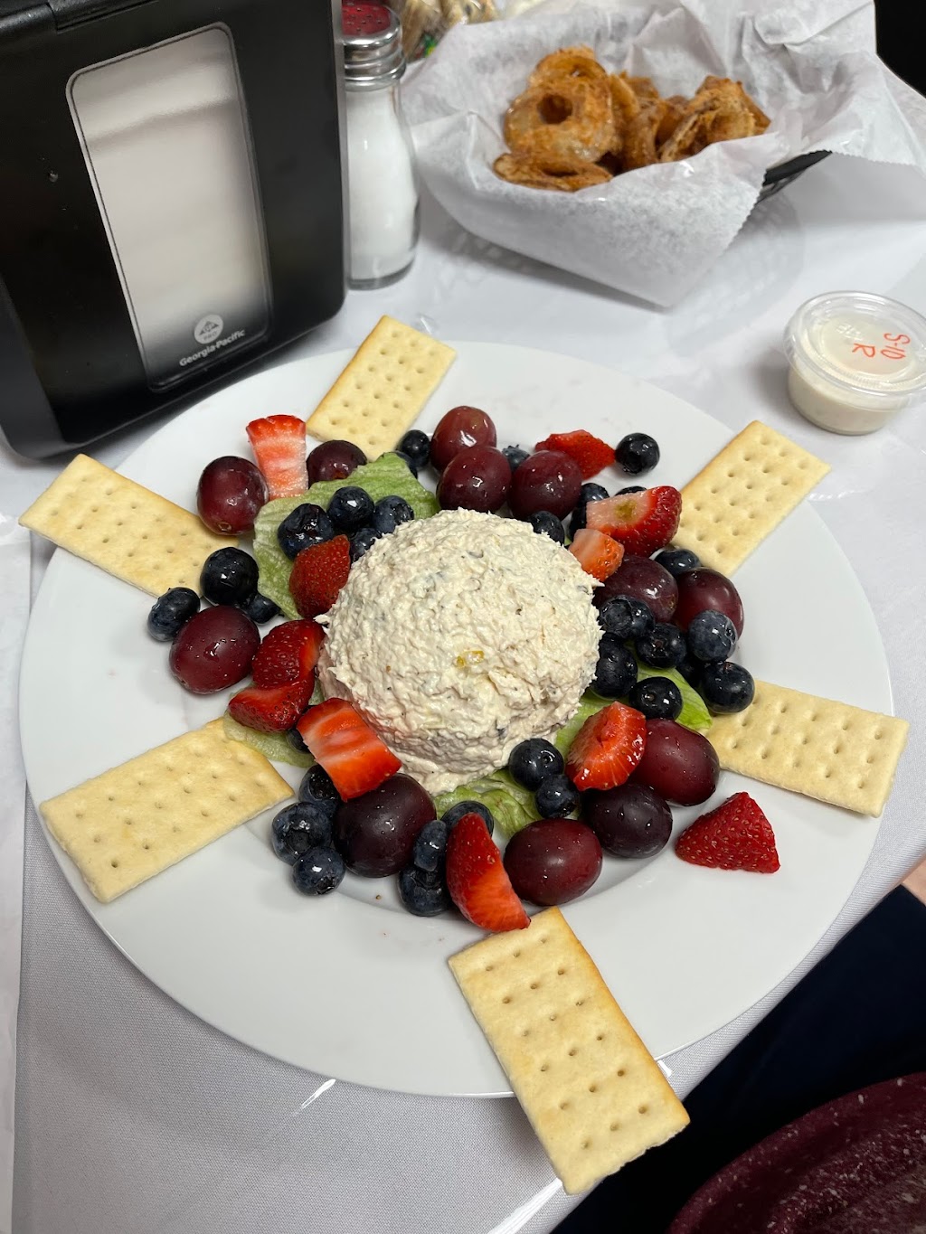 Sunshine Diner | restaurant | 5490 FL-4, Baker, FL 32531, USA | 8506699021 OR +1 850-669-9021