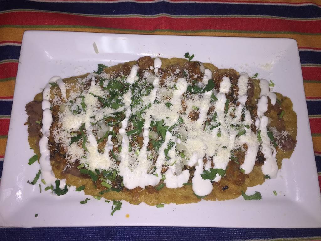 La Fondita Restaurante Mexicano | restaurant | 916 W Greenwood Ave, Waukegan, IL 60087, USA | 8476234133 OR +1 847-623-4133