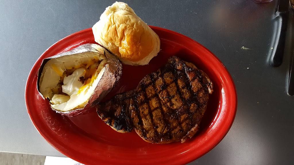 Easley Cattle Co | restaurant | 610 TX-243, Canton, TX 75103, USA | 9035670320 OR +1 903-567-0320